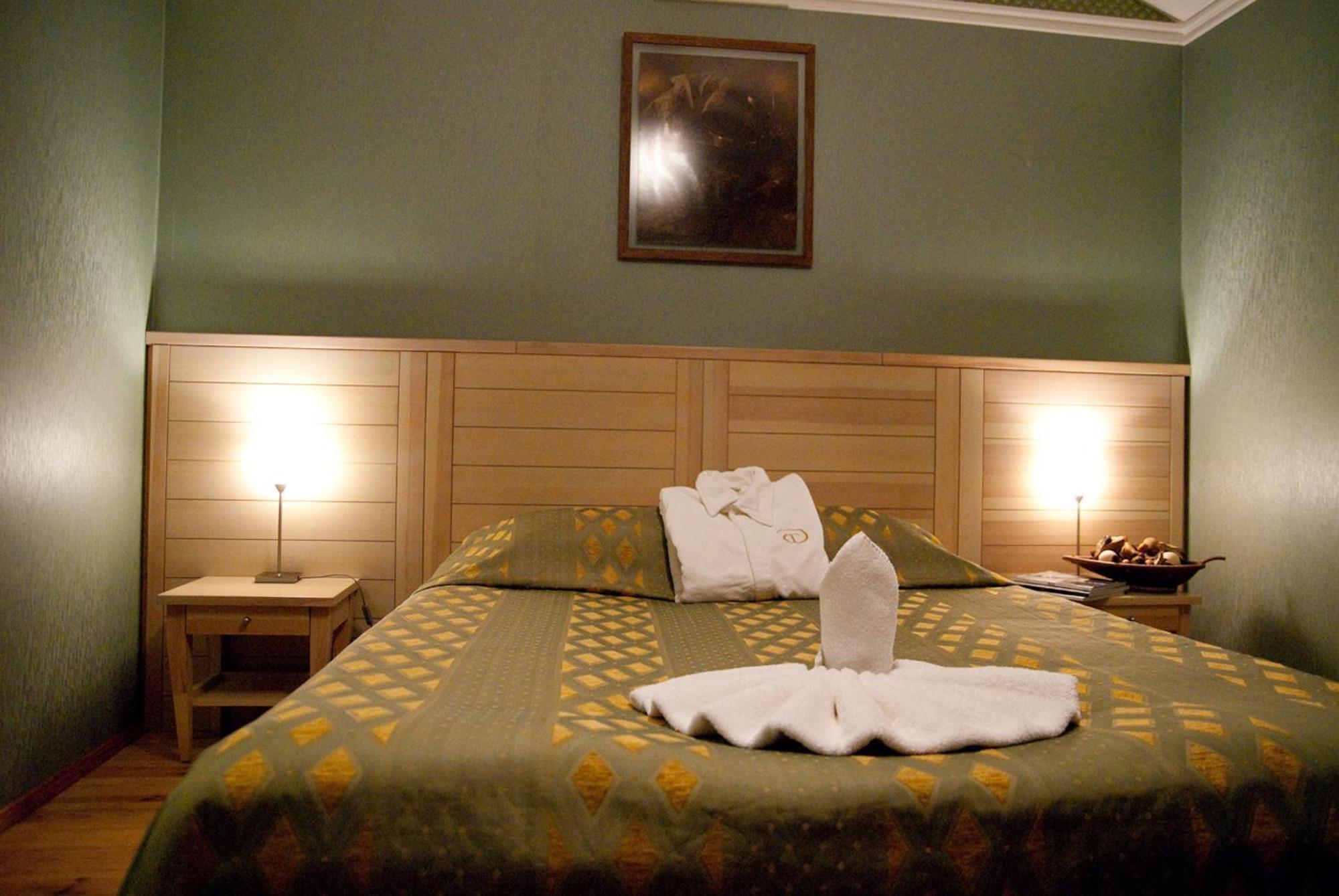 Seasons Spa Boutique Hotel Kozyn Eksteriør billede