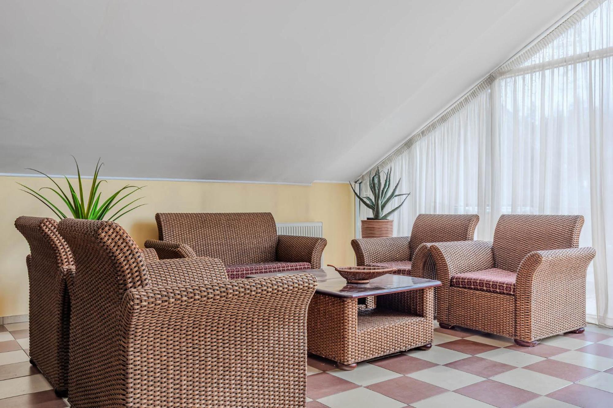 Seasons Spa Boutique Hotel Kozyn Eksteriør billede