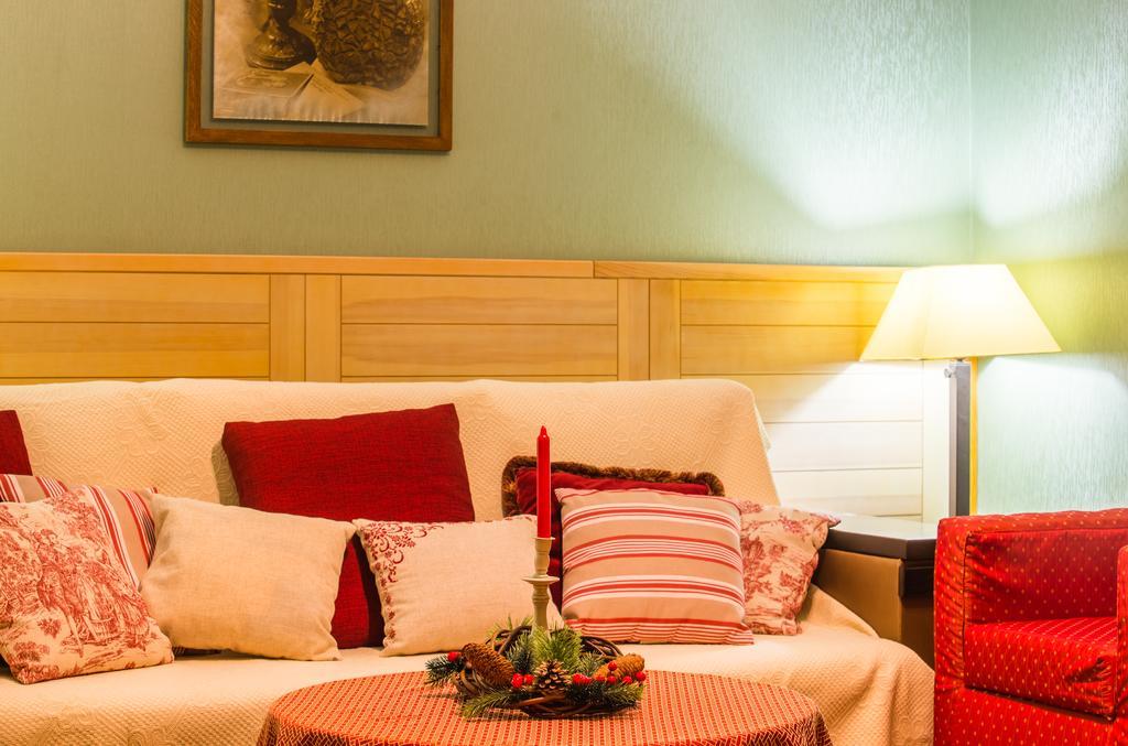 Seasons Spa Boutique Hotel Kozyn Eksteriør billede