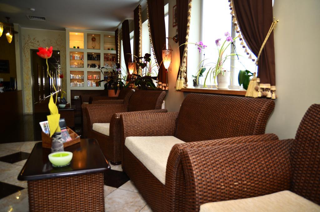 Seasons Spa Boutique Hotel Kozyn Eksteriør billede
