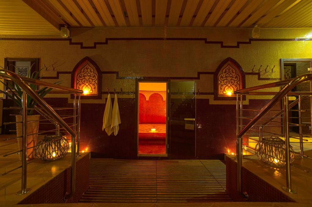 Seasons Spa Boutique Hotel Kozyn Eksteriør billede